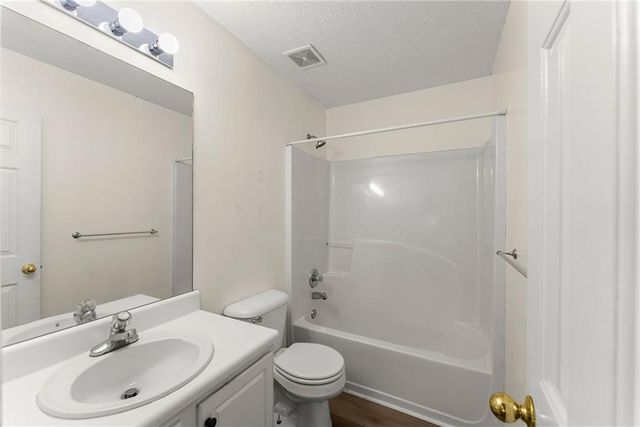 61 Hawthorne Drive, Jefferson, GA 30549