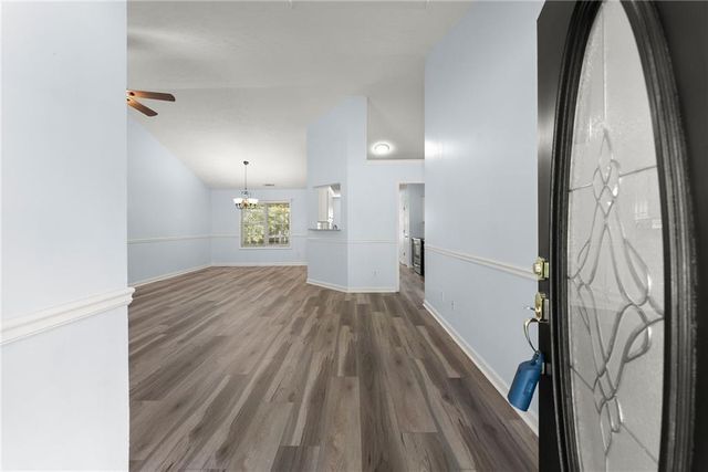 61 Hawthorne Drive, Jefferson, GA 30549