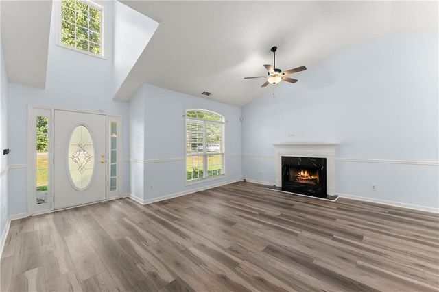 61 Hawthorne Drive, Jefferson, GA 30549
