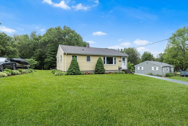 74 Wyoming Dr, Holden, MA 01520