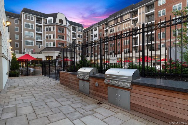 990 Corporate Drive 509, Westbury, NY 11590