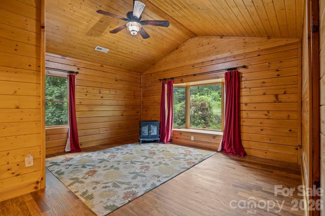266 Rhododendron Drive, Saluda, NC 28773