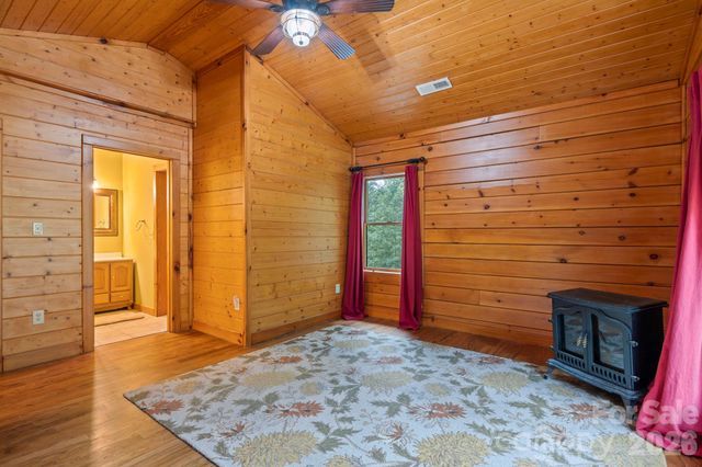 266 Rhododendron Drive, Saluda, NC 28773