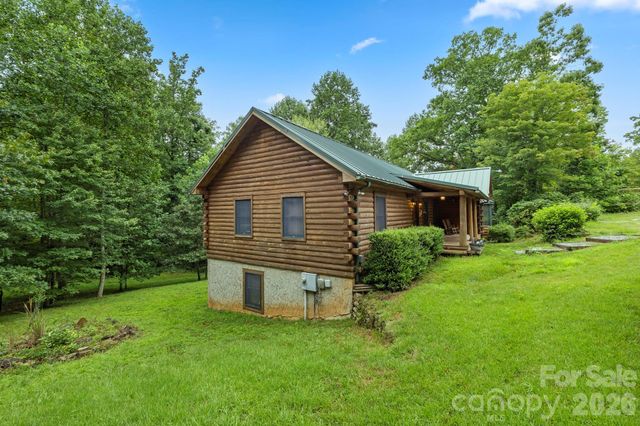 266 Rhododendron Drive, Saluda, NC 28773