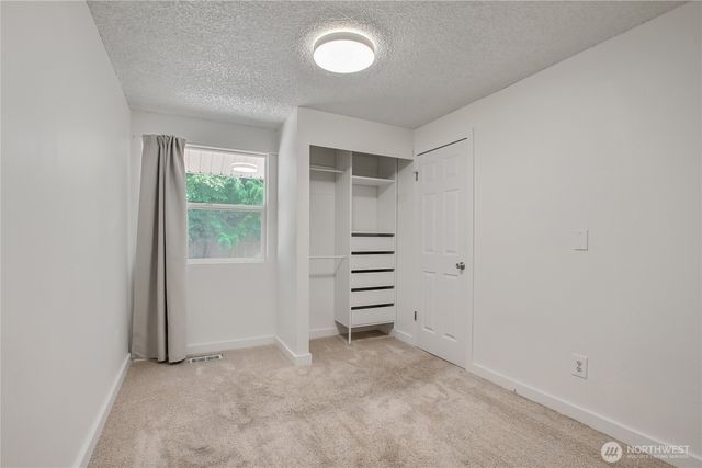 21815 6th Avenue W, Bothell, WA 98021