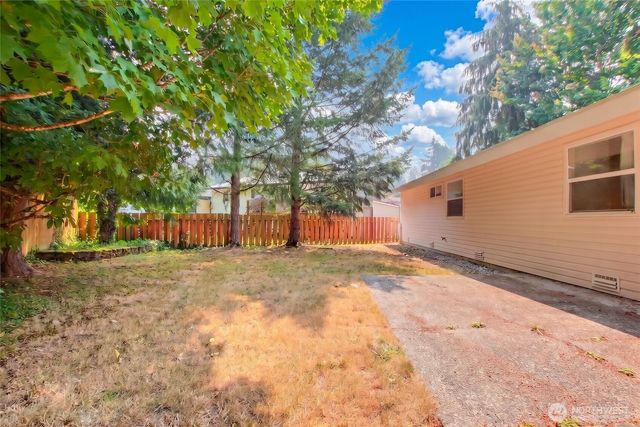 21815 6th Avenue W, Bothell, WA 98021