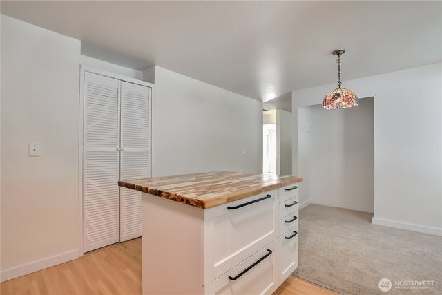 21815 6th Avenue W, Bothell, WA 98021