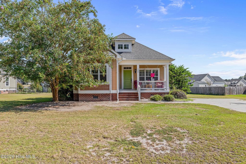 208 Stillwater Creek Drive, Goldsboro, NC 27534