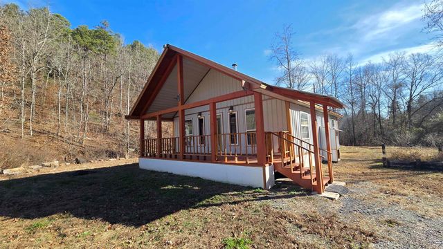 510 Good Spur Road, Shirley, AR 72153