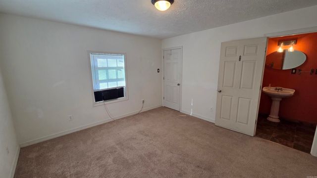 510 Good Spur Road, Shirley, AR 72153