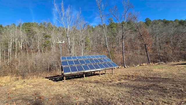 510 Good Spur Road, Shirley, AR 72153