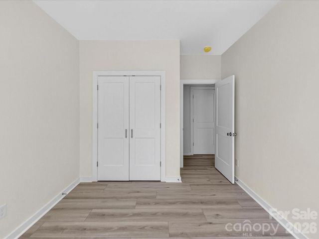 655 Stillgreen Lane, Charlotte, NC 28214