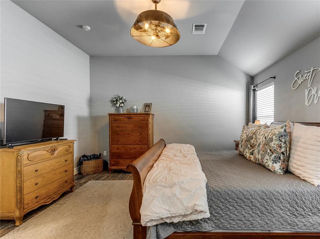 1513 SW 163rd Street, Oklahoma City, OK 73170