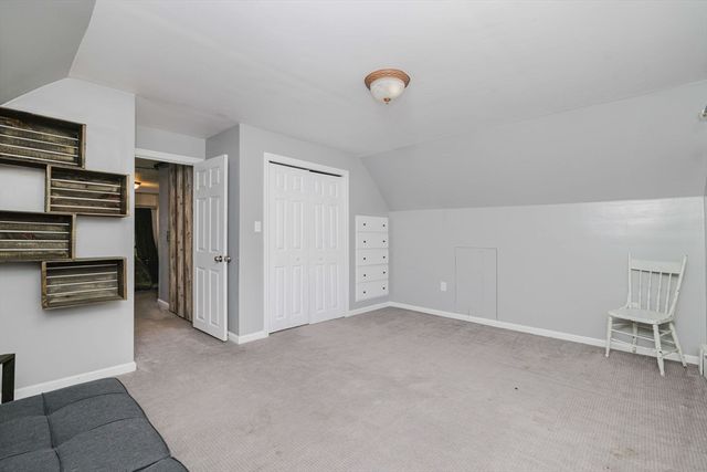 24 Cala Ave, Tiverton, RI 02878