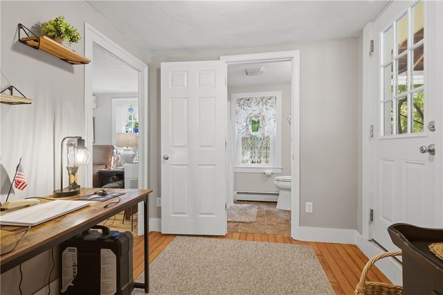 44 Old Great Road, North Smithfield, RI 02896