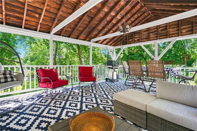 44 Old Great Road, North Smithfield, RI 02896