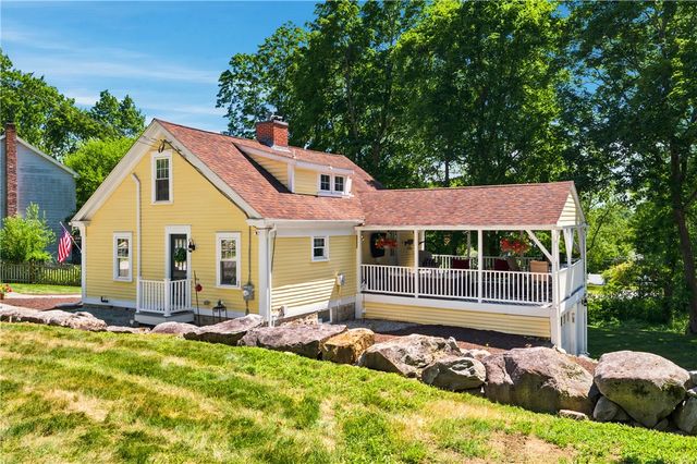 44 Old Great Road, North Smithfield, RI 02896