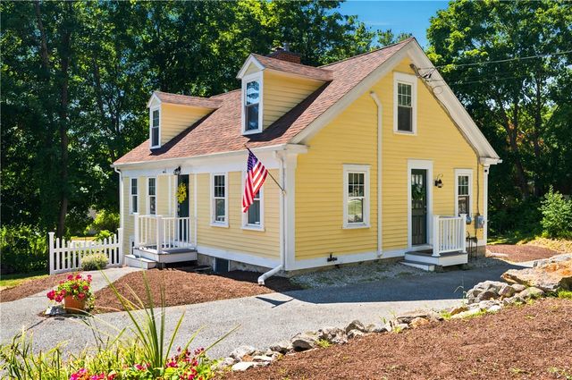 44 Old Great Road, North Smithfield, RI 02896