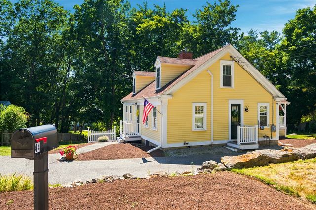 44 Old Great Road, North Smithfield, RI 02896