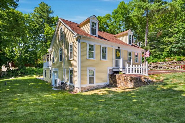 44 Old Great Road, North Smithfield, RI 02896