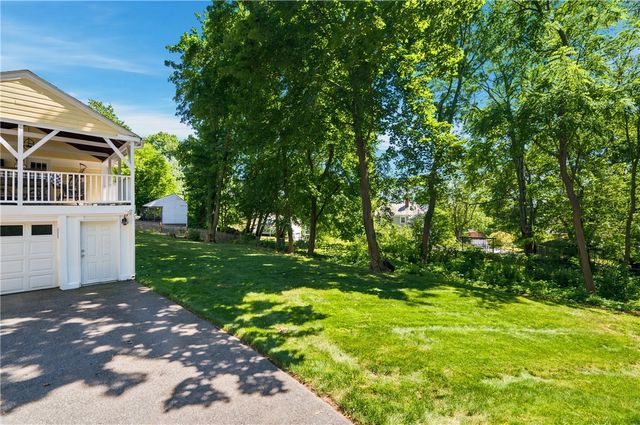 44 Old Great Road, North Smithfield, RI 02896