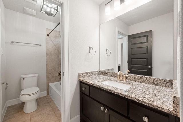 104 Cross Timbers DR, Georgetown, TX 78628