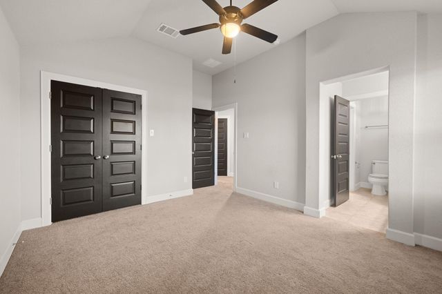 104 Cross Timbers DR, Georgetown, TX 78628