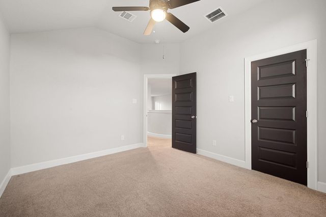 104 Cross Timbers DR, Georgetown, TX 78628