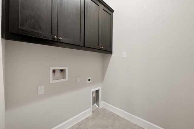 104 Cross Timbers DR, Georgetown, TX 78628