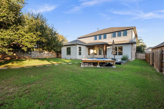 104 Cross Timbers DR, Georgetown, TX 78628