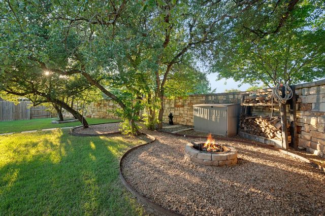 104 Cross Timbers DR, Georgetown, TX 78628
