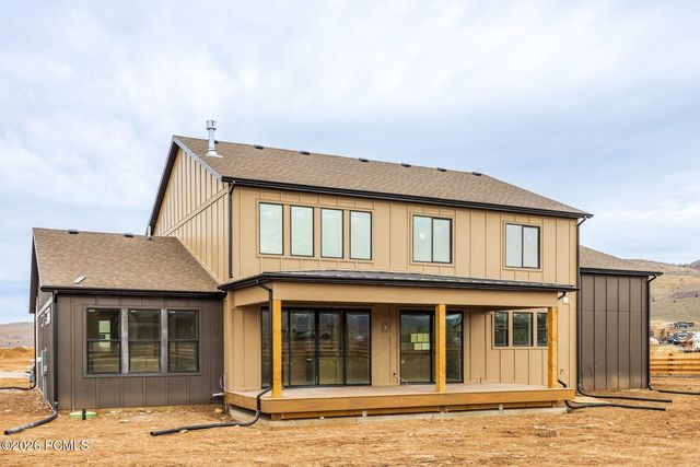 740 Lazy Way, Francis, UT 84036