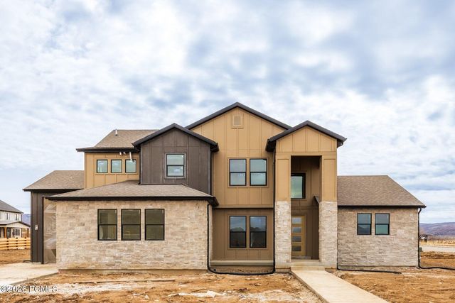 740 Lazy Way, Francis, UT 84036