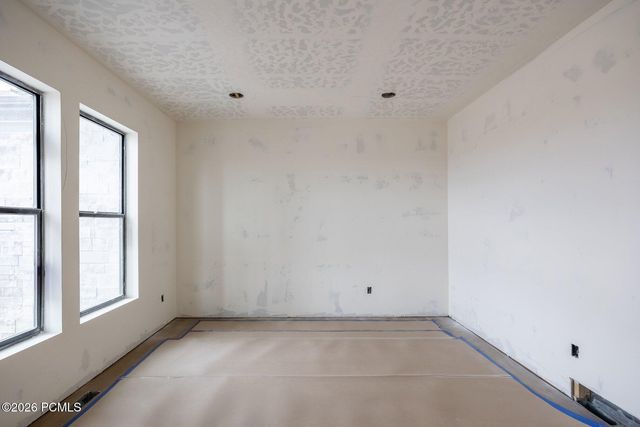 740 Lazy Way, Francis, UT 84036