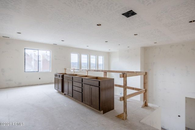 740 Lazy Way, Francis, UT 84036