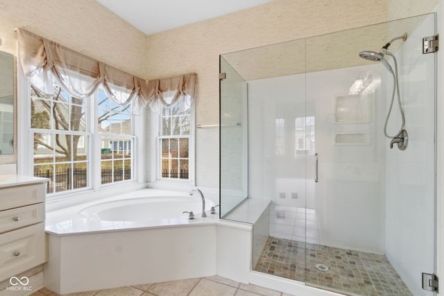 5714 Opus Drive, Carmel, IN 46033