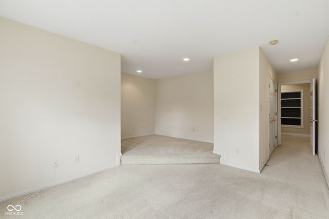 5714 Opus Drive, Carmel, IN 46033