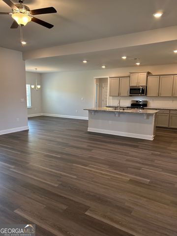 1150 Barrington Place Way, Macon, GA 31220