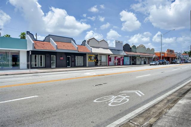 180 Hialeah Dr, Hialeah, FL 33010