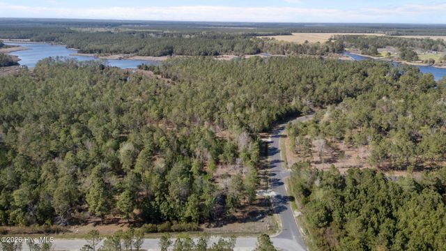 661 Vandemere Creek Drive, Vandemere, NC 28587
