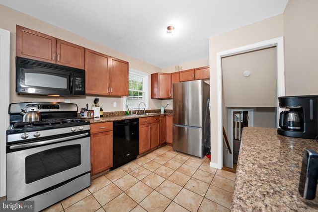 1103 WAGONER DR, Wilmington, DE 19805