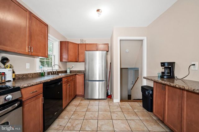 1103 WAGONER DR, Wilmington, DE 19805