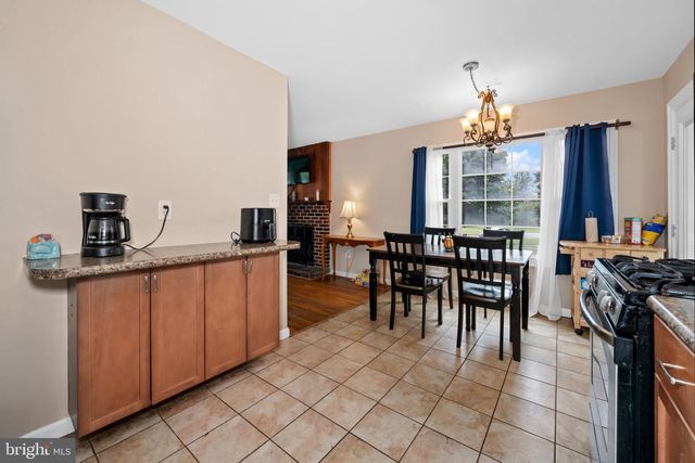 1103 WAGONER DR, Wilmington, DE 19805
