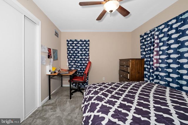 1103 WAGONER DR, Wilmington, DE 19805