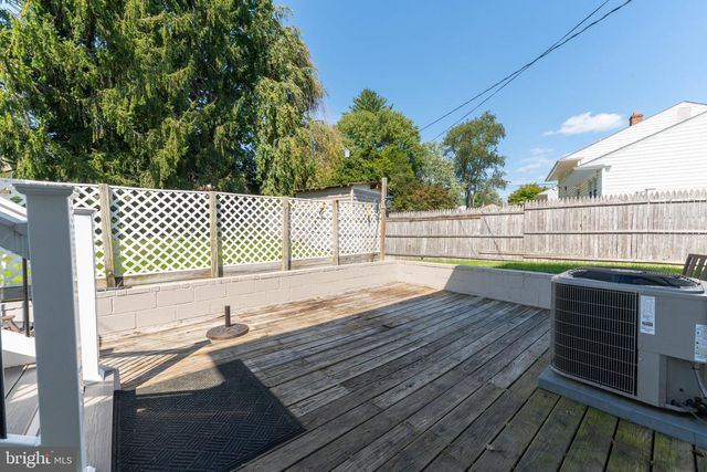 1103 WAGONER DR, Wilmington, DE 19805