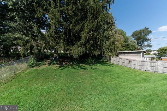 1103 WAGONER DR, Wilmington, DE 19805