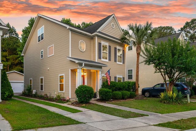 1736 Towne Street, Johns Island, SC 29455