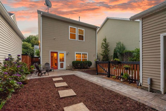 1736 Towne Street, Johns Island, SC 29455
