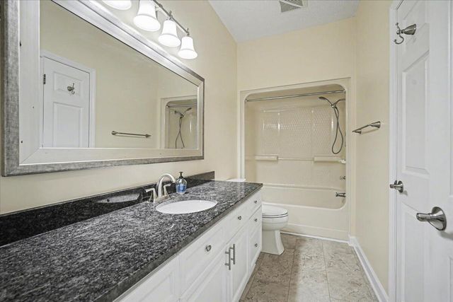 2470 Shadowcreek Court, North Charleston, SC 29406