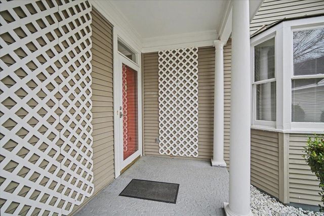 2470 Shadowcreek Court, North Charleston, SC 29406